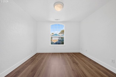 Welcome to this pristine 3-bedroom, 2-bath home located in one - photo 25