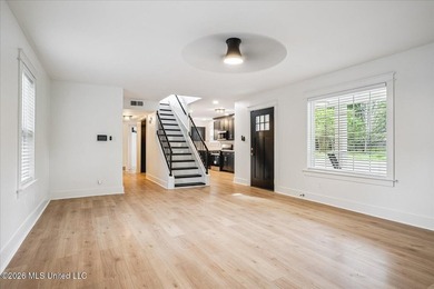 Fully renovated 2,283 SF modern farmhouse on 2.83 acres in the - photo 5