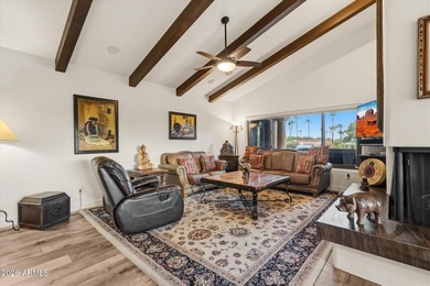 Spectacular golf course home in the coveted La Vida subdivision - photo 9