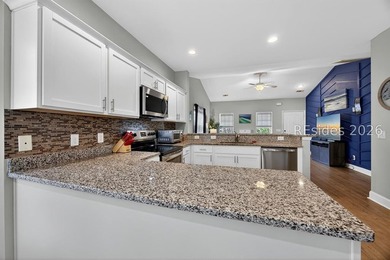 FIRST FLOOR with rare fenced in yard! Enjoy easy, single-level - photo 17