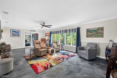 Adorable home ideally located just three lots from the river and - photo 21