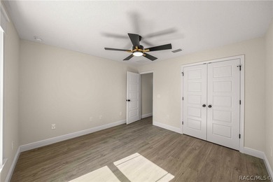 One or more photo(s) has been virtually staged. Welcome to 6601 - photo 33