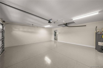 One or more photo(s) has been virtually staged. Welcome to 6601 - photo 34