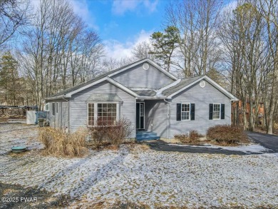 Lake Home For Sale in Tamiment, Pennsylvania