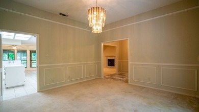 Country Estate! Approx. 29 Acres, loaded with oak and pecan - photo 8