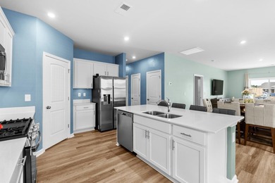 LIKE NEW CONSTRUCTION, 3 SPACIOUS BEDROOMS & A FLEX ROOM - photo 17