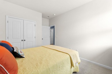 LIKE NEW CONSTRUCTION, 3 SPACIOUS BEDROOMS & A FLEX ROOM - photo 31