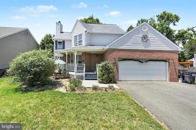 Waterfront Living on Aquia Creek! Move-In Ready 3BR, 3.5BA Brick - photo 3