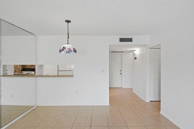 Freshly painted and exceptionally maintained, this bright and - photo 8