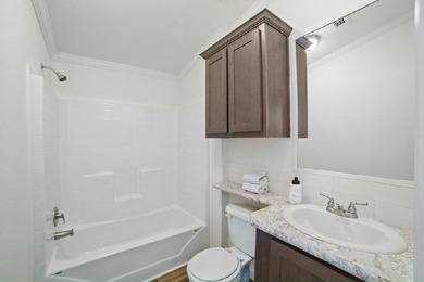 Get ready to be mesmerized by this spacious and open 1292 sq ft - photo 13