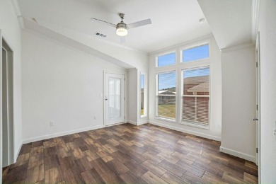 Get ready to be mesmerized by this spacious and open 1292 sq ft - photo 20