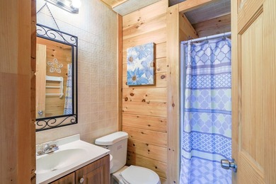 This adorable and serene waterfront retreat on Pattee Pond is - photo 13