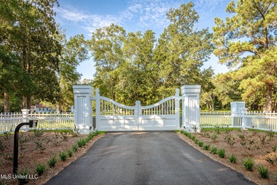 Gorgeous, centuries-old majestic oaks line these level, one-acre - photo 16