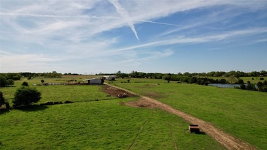 Discover your own piece of Texas paradise with this exceptional - photo 8