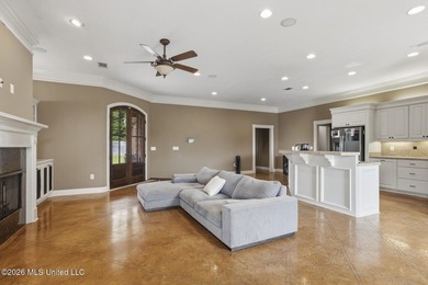 Welcome to this immaculate 3-bedroom, 3-bathroom home in - photo 3