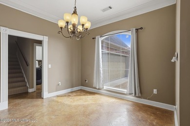 Welcome to this immaculate 3-bedroom, 3-bathroom home in - photo 5
