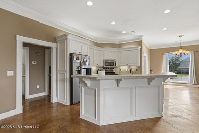 Welcome to this immaculate 3-bedroom, 3-bathroom home in - photo 6