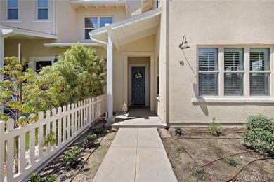 Welcome to 10 Promesa a bright and stunning town home with - photo 3