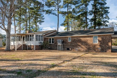 Welcome to this well built brick ranch , on almost a one acre - photo 7