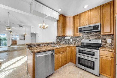 Lake Condo For Sale in Homestead, Florida