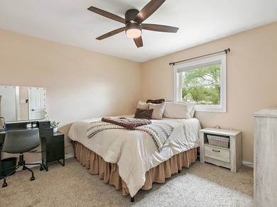 Exceptional, move-in ready waterfront ranch nestled on a - photo 14