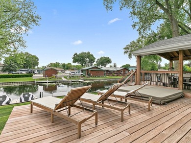 Exceptional, move-in ready waterfront ranch nestled on a - photo 21