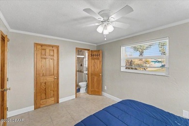 Back on Market! This place is a gem just looking for the right - photo 22