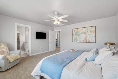 2 STORY UPGRADED IVORY BUILT GEM- Dreamy Great room/kitchen - photo 26