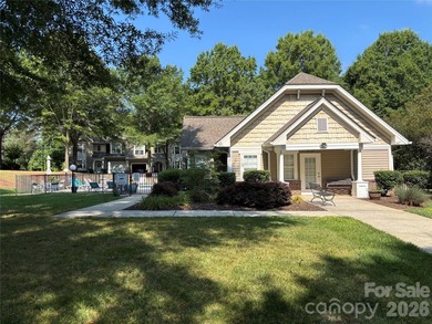 TRANQUIL AND SPACIOUS 2nd Floor END UNIT Condo w ONE CAR GARAGE - photo 30