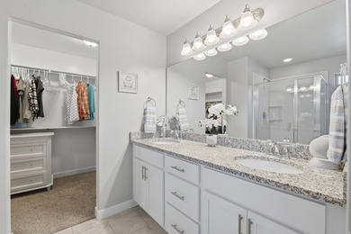 2 STORY UPGRADED IVORY BUILT GEM- Dreamy Great room/kitchen - photo 30