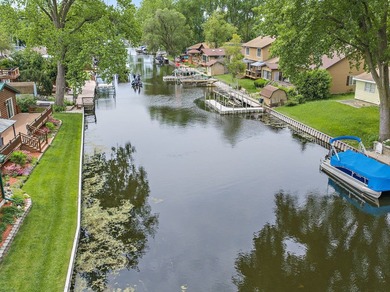 Exceptional, move-in ready waterfront ranch nestled on a - photo 31