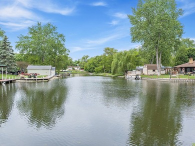 Exceptional, move-in ready waterfront ranch nestled on a - photo 32