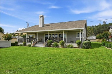 Meticulously maintained and beautifully landscaped, this - photo 37