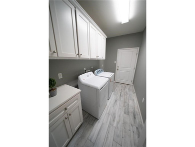 Exquisite 4 bedroom, 3 bath home with a 2 car garage, featuring - photo 36