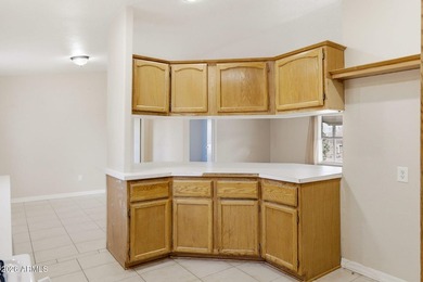 Country living In the heart of Snowflake AZ! Comfortable family - photo 11