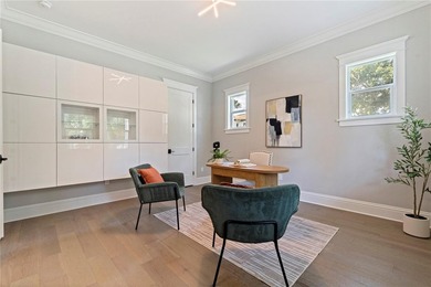 Situated minutes from downtown St. Petersburg, this beautifully - photo 15