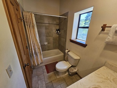 This home has a lot to offer! The main house is a comfortable - photo 16