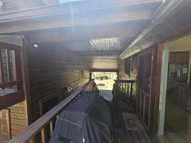 This home has a lot to offer! The main house is a comfortable - photo 19