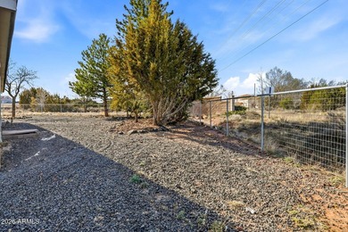 Country living In the heart of Snowflake AZ! Comfortable family - photo 26