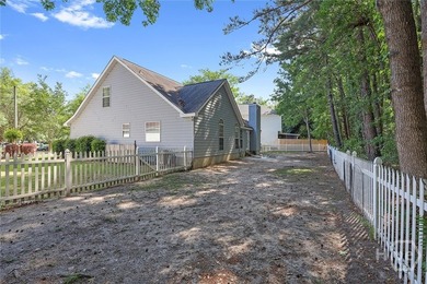 Tucked away on a quiet cul-de-sac in the desirable Summerfield - photo 47