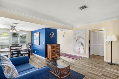 Spacious 3-bedroom, 2-bath condo featuring wood-look tile - photo 7