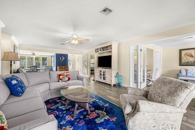Spacious 3-bedroom, 2-bath condo featuring wood-look tile - photo 10
