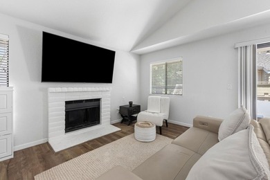 Welcome to this beautifully updated 2-bedroom, 2-bath - photo 7