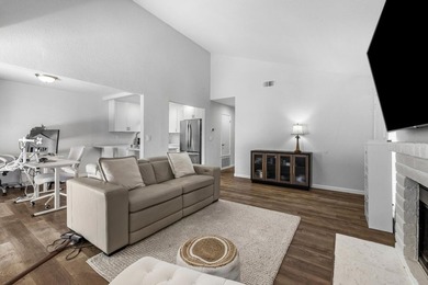 Welcome to this beautifully updated 2-bedroom, 2-bath - photo 9