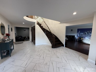 Welcome home to this beautifully updated Colonial, ideally - photo 3