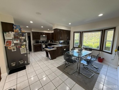 Welcome home to this beautifully updated Colonial, ideally - photo 9