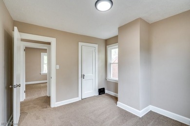 Move-in ready with extensive updates! New windows, flooring - photo 21