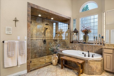 Entertain and relax! Envision yourself in this one of kind home - photo 21