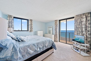 With The Most Amazing Water Views & Amenities of a Luxury - photo 27