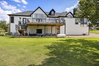 Entertain and relax! Envision yourself in this one of kind home - photo 39